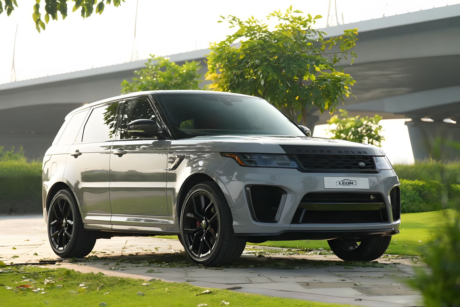 Range Rover SVR