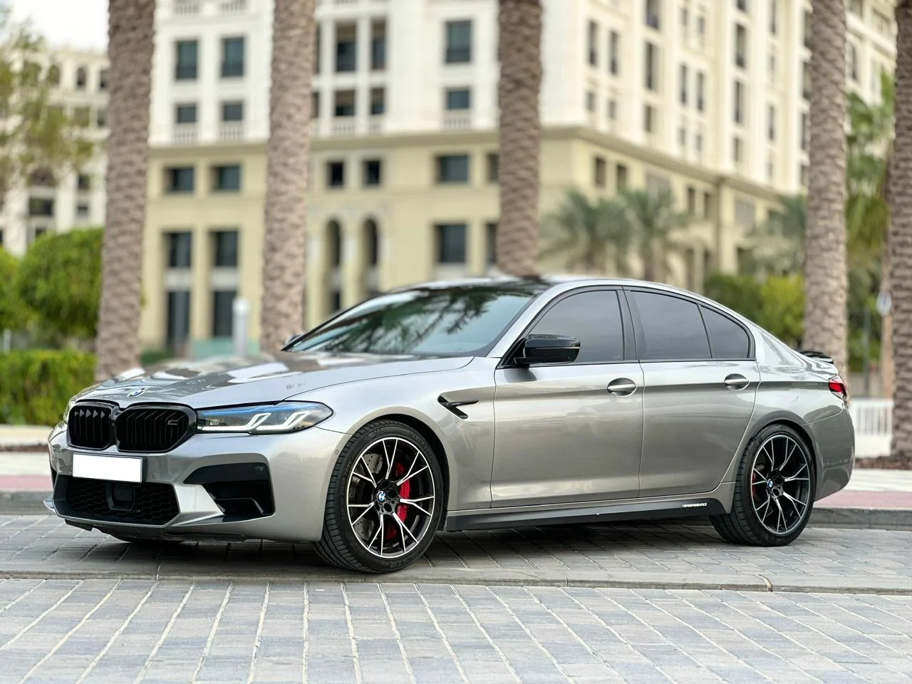 BMW M5 2025