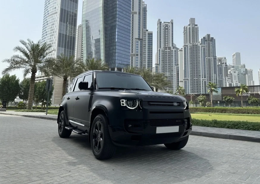 Land Rover Defender XS V6